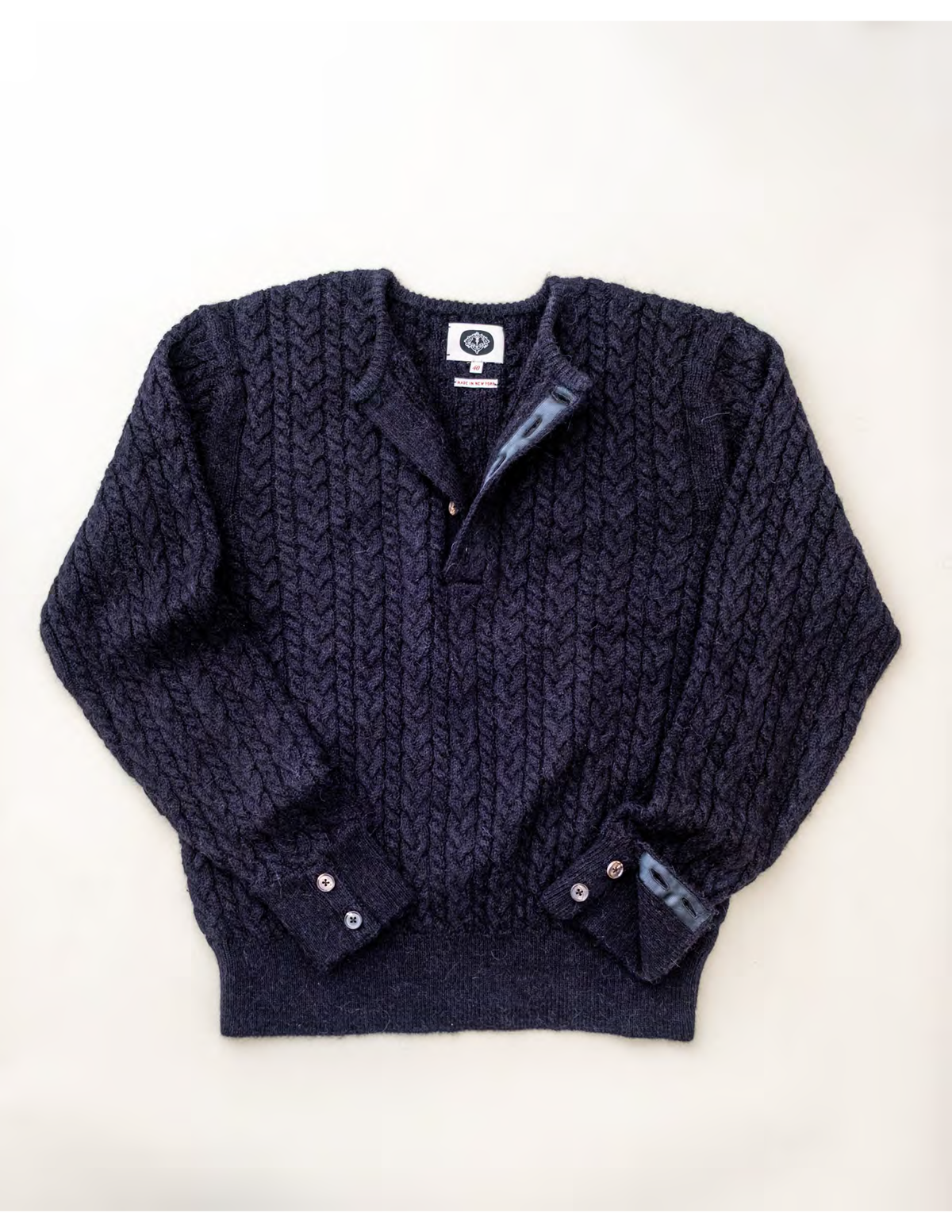 CABLE HENLEY