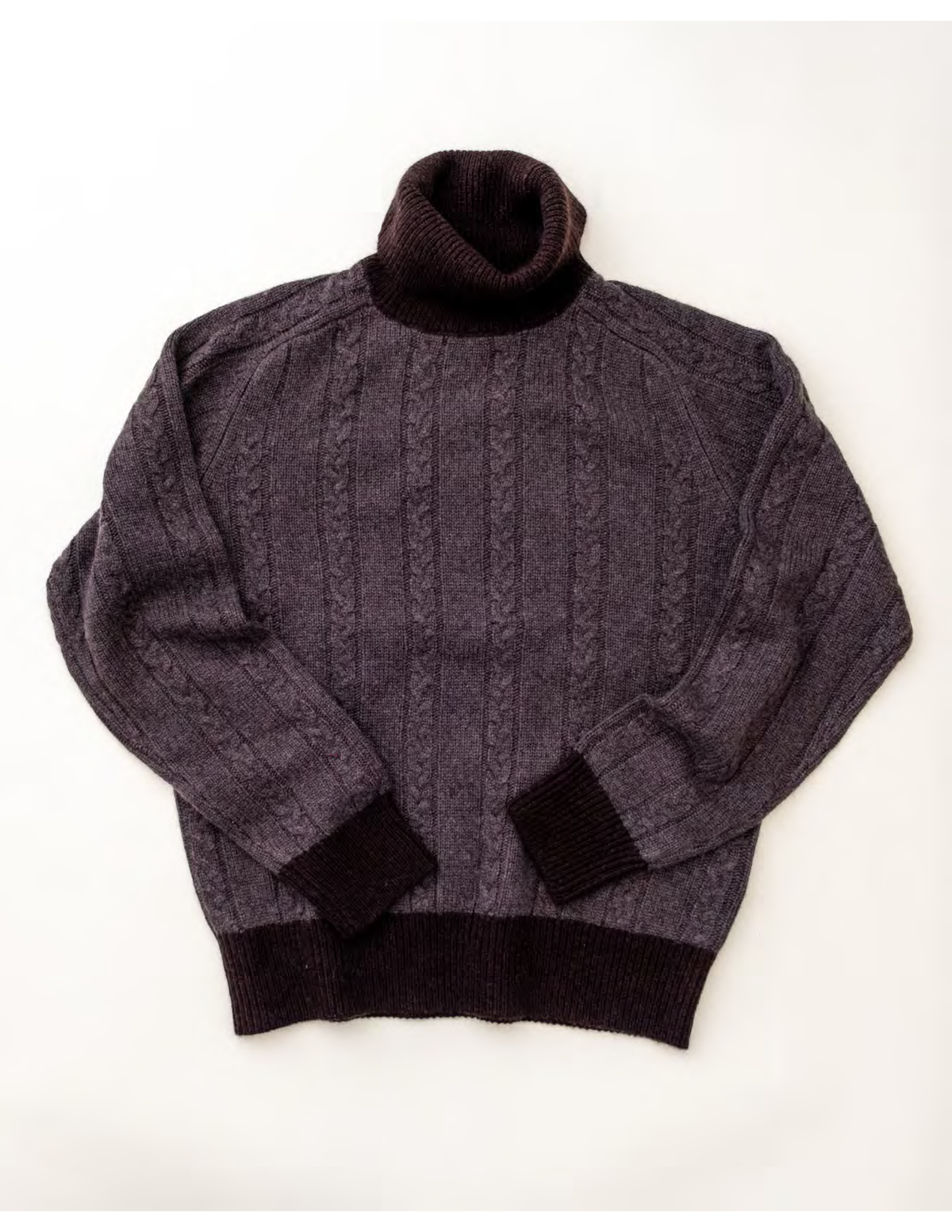 CABLE TURTLENECK